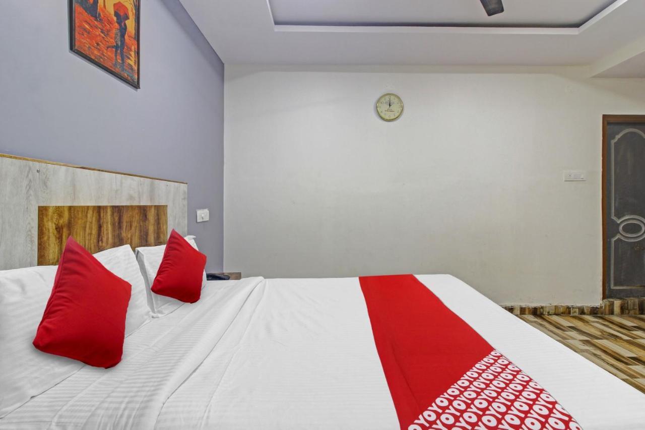 Super Hotel O Sri Sai Regency Hyderabad Eksteriør bilde