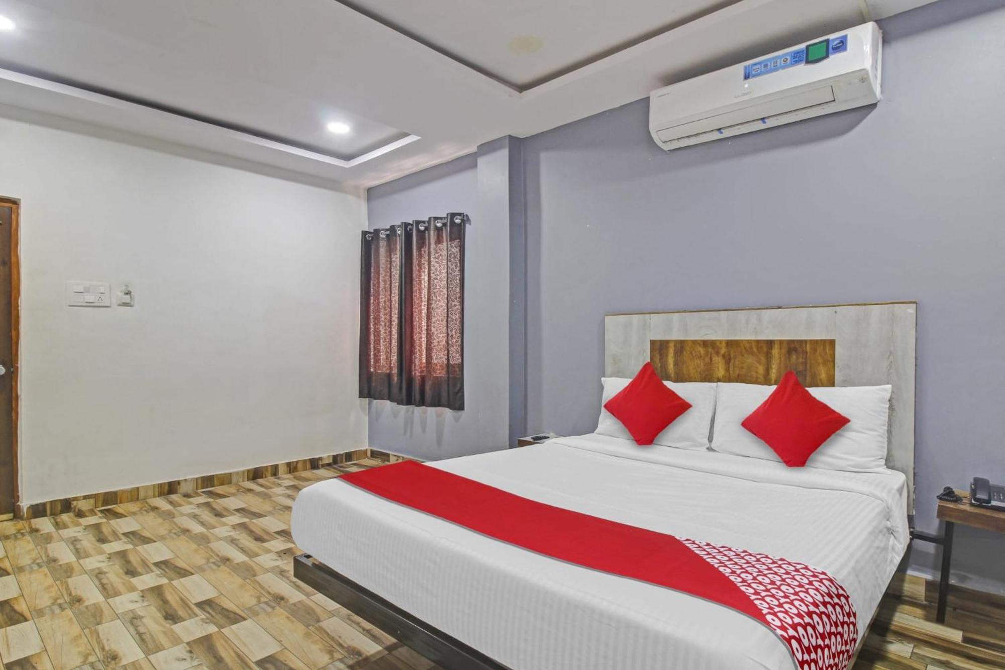 Super Hotel O Sri Sai Regency Hyderabad Eksteriør bilde